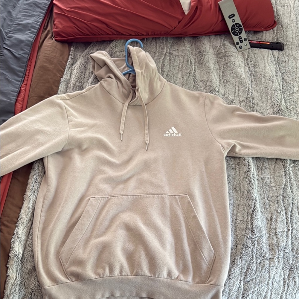 Adidas Cream Crew Neck Sweater Classic Ribbed Design